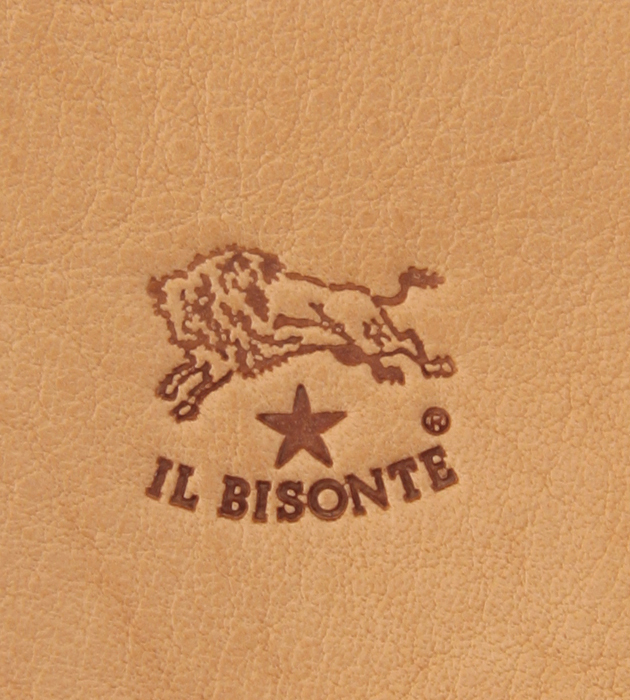 イルビゾンテ(IL BISONTE)のブランドロゴは、勇気と活力の象徴である「水牛」なのです。