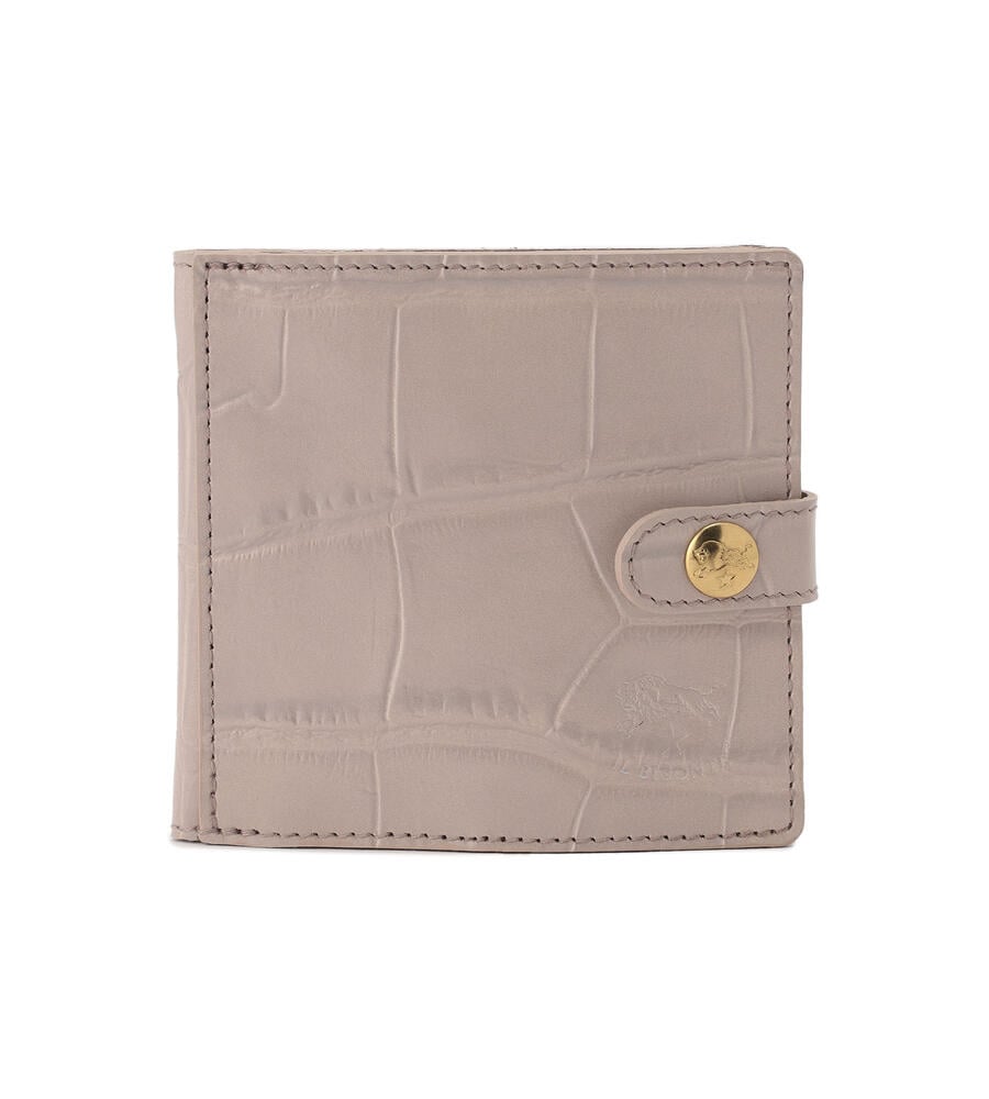 50代女性が品よく持てる人気のレディース二つ折り財布は、イルビゾンテのクロコ型押し二つ折りウォレット